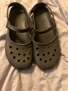 Crocs Casual Mary Jane Clog women’s size 11 dark brown new